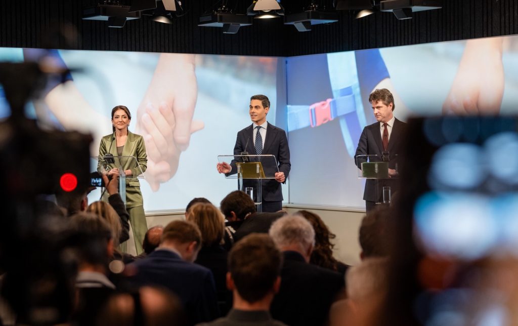 Hollanda’da İstikrar Arayışının Yeni Perdesi: Azınlık Hükûmeti Dönemi