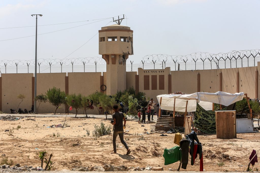 CPJ Raporu: İsrail Hapishanelerinde Filistinli Gazetecilere Şiddet, Aç Bırakma ve Tehdit