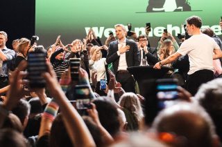 Bavyera’da CSU İçin Alarm Zili: Münih’te Yeşiller, Taşrada Hür Seçmenler Öne Çıktı