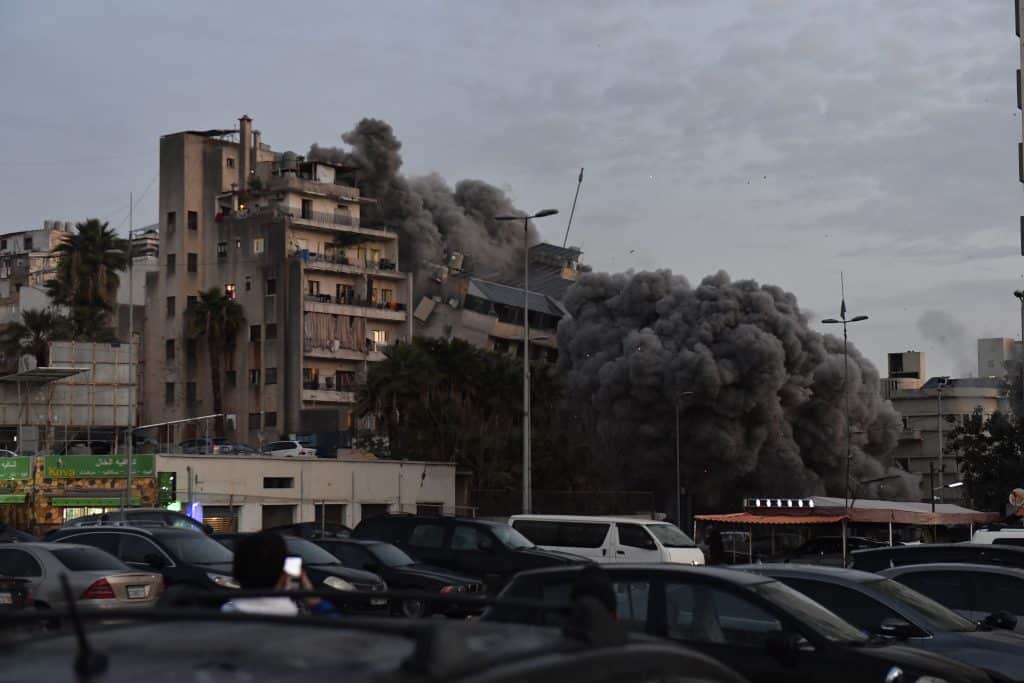Bombalanan Beyrut’tan Bir Mektup: “Almanya Dış Politikada Kendi Sesini Yeniden Bulmalı”