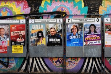 Fransa’da Yerel Seçimlerin İlk Turu: Aşırı Sağ Güçlenirken Sol Partiler Strateji Arayışında