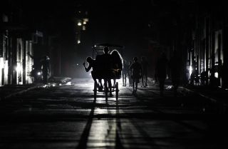 ABD Enerji Tedarikini Kestiği Küba’da Rejim Değişikliği Arayışında