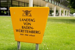 Baden-Württemberg’de Başa Baş Yarış: Yeşiller Birinci, Cem Özdemir Başbakanlığa Yaklaştı