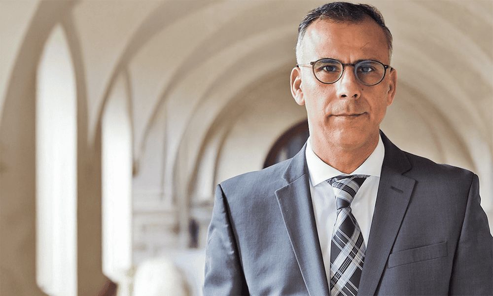 Murat Kalmış: “Diğer Siyasetçilere Kıyasla 10 Kat Fazla Çalışmak Zorunda Kaldım”