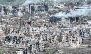 Soykırımın Anatomisi: On Aşamalı Bir Yok Etme Süreci