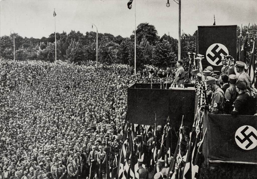 Nazi Partisi Üyesi 11 Milyon Kişinin Kayıtları Açıldı: Veriler Ne Gösteriyor?