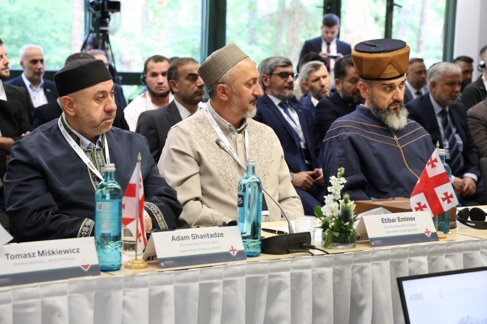 doğu avrupa kafkasya orta asya müslümanları konferansı igmg hasene