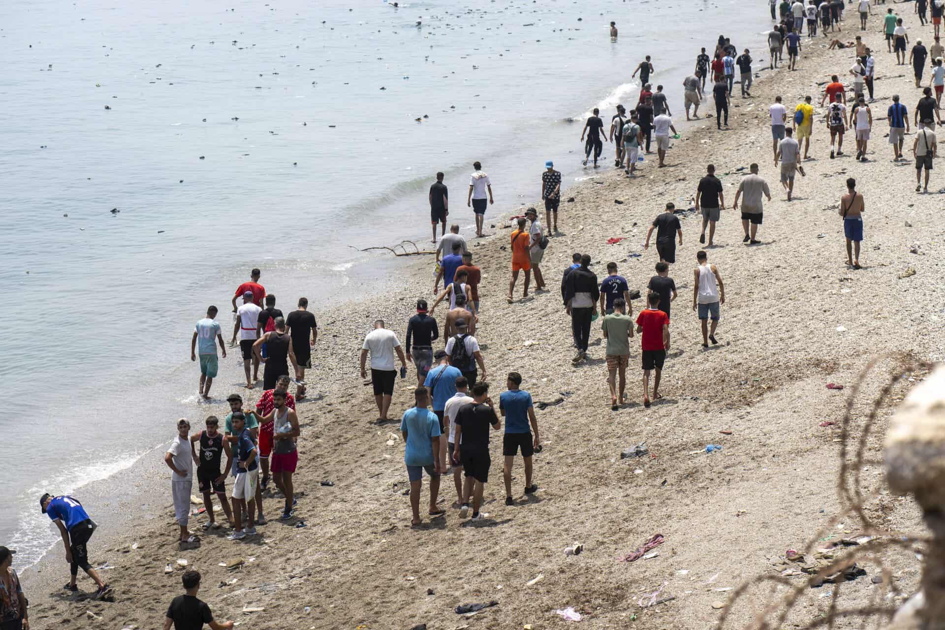 ispanya fas ceuta sınır geçişler kitlesel göç düzensiz mülteci iltica schengen avrupa birliği