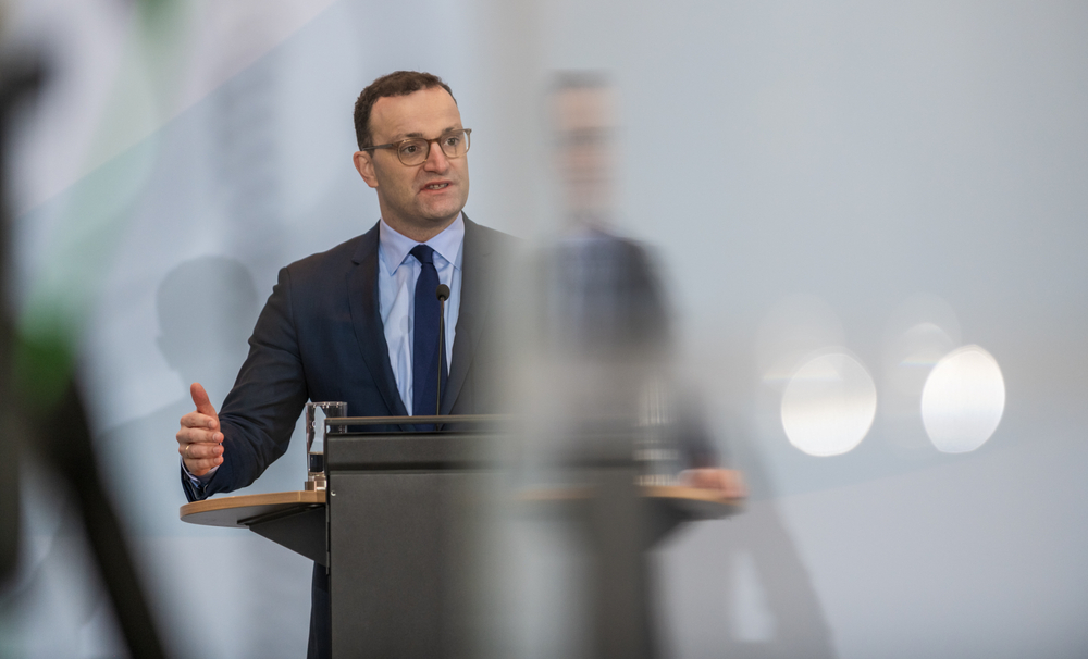 Jens Spahn Bu Kez İstifa Etti: Taşıyıcı Annelik Krizinden Önce Hangi Skandalları Atlatmıştı?